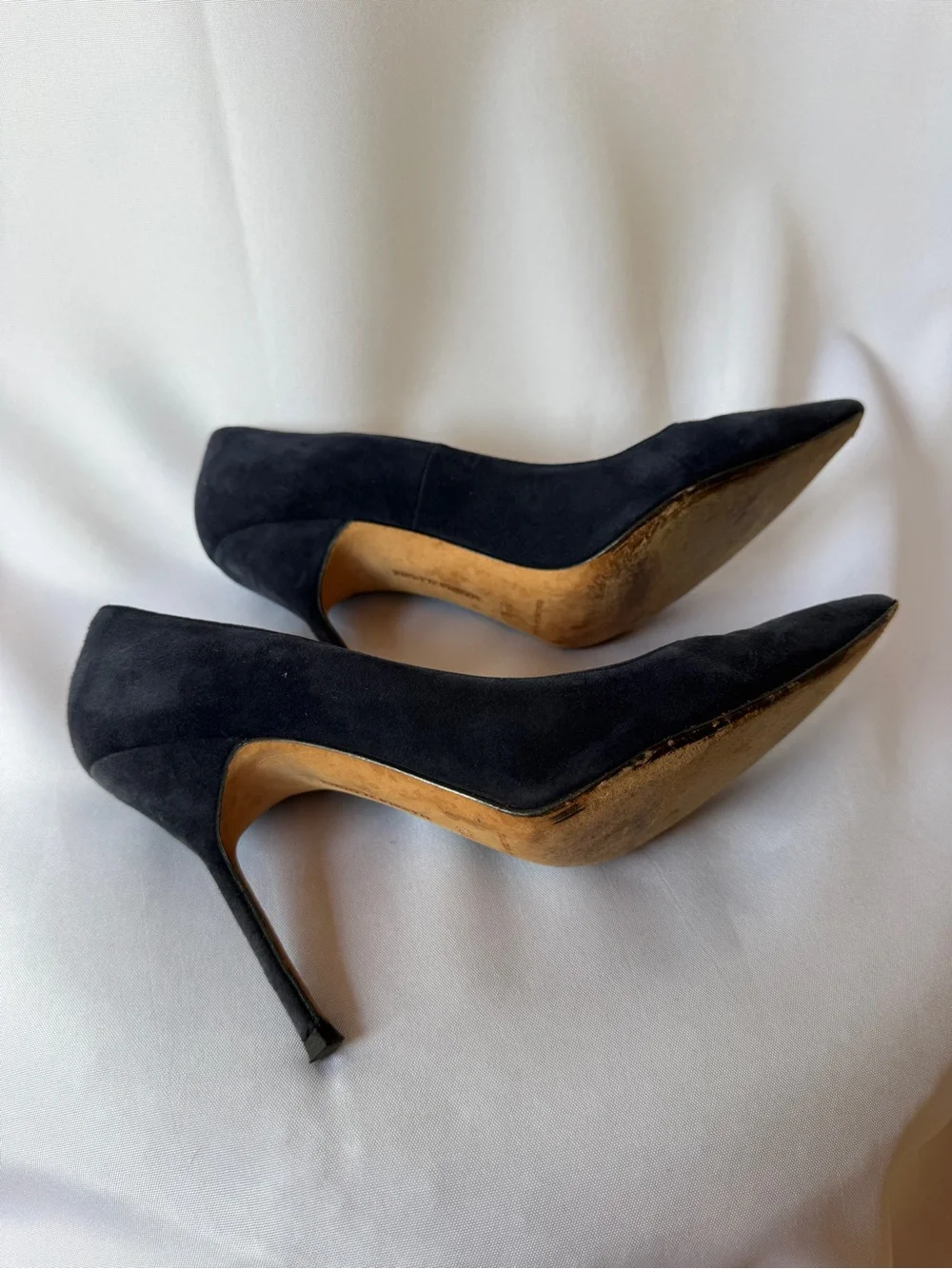 Manolo Blahnik Navy Suede Pointed Pumps